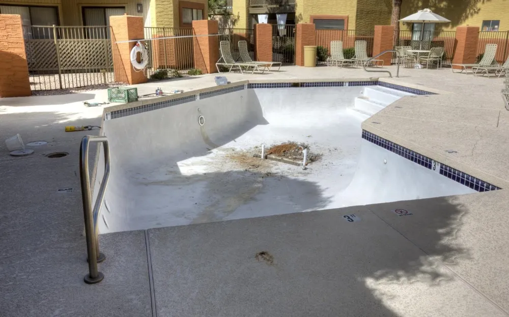 Plus de 10 ans d’expérience dans la rénovation de pisciwebp